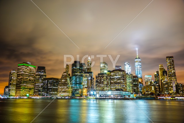ニューヨーク・マンハッタンの夜景
