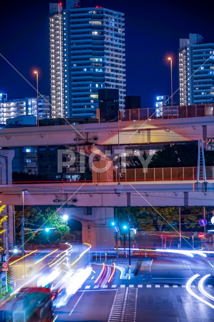 写真のタイトルが入ります