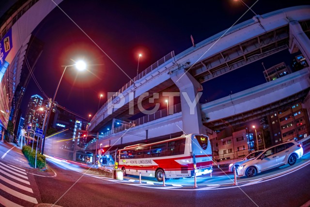 写真のタイトルが入ります