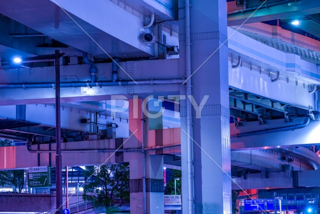 写真のタイトルが入ります