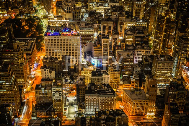 エンパイヤステートビルから見えるニューヨークの夜景