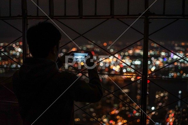 写真のタイトルが入ります