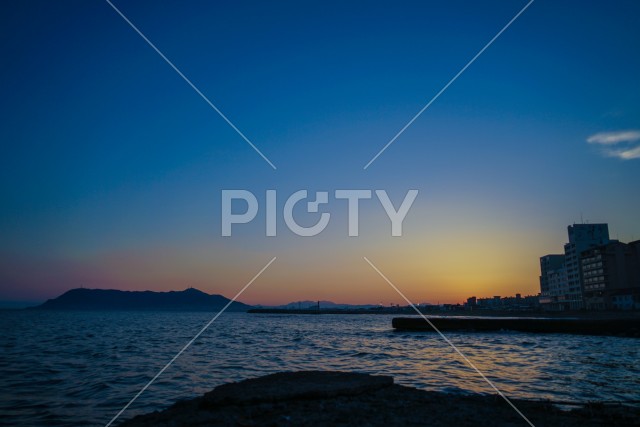 函館山と函館の夕景