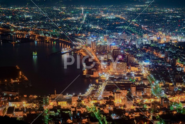 写真のタイトルが入ります