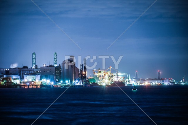 京浜工業地帯の夜景
