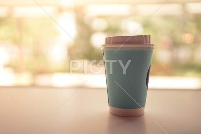 写真のタイトルが入ります