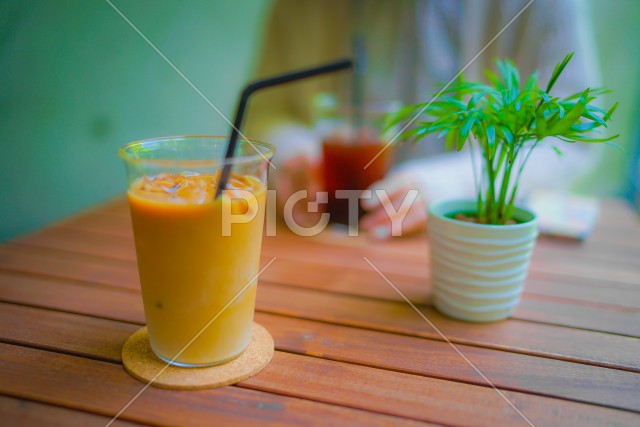 写真のタイトルが入ります