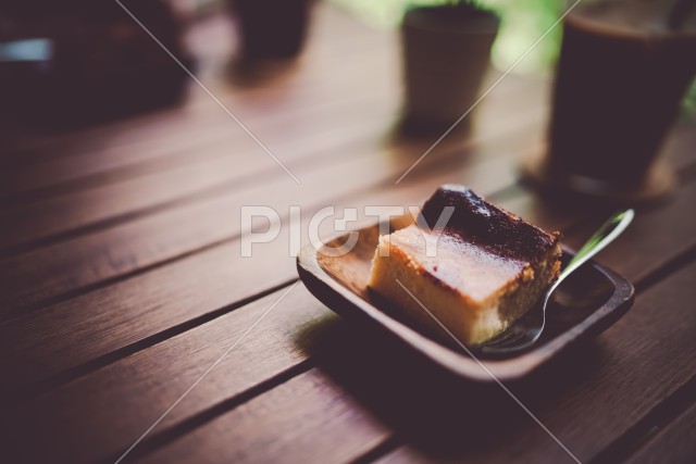 写真のタイトルが入ります