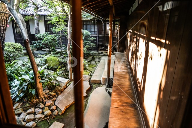 写真のタイトルが入ります