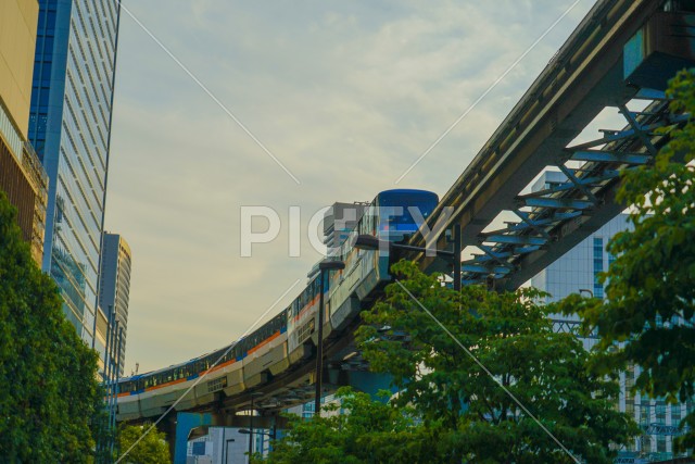 写真のタイトルが入ります