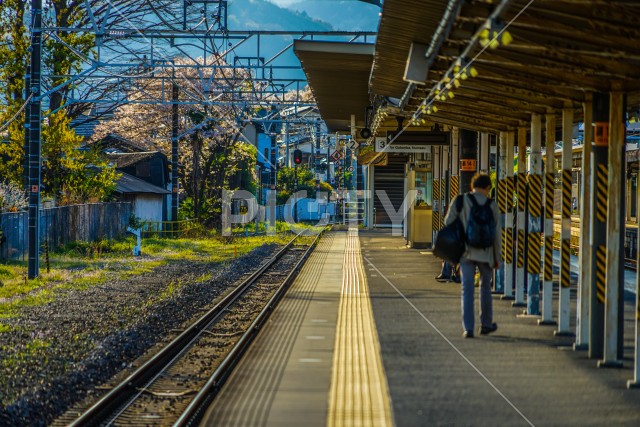松田駅（御殿場線）のホーム