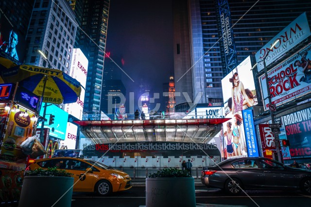 ニューヨーク・タイムズスクエア（TimesSquare）の夜景