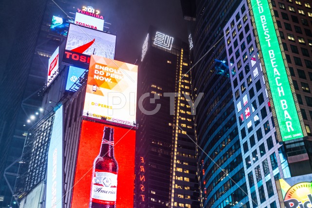 ニューヨーク・タイムズスクエア（TimesSquare）の夜景