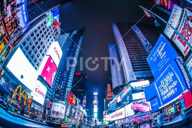 ニューヨーク・タイムズスクエア（TimesSquare）の夜景
