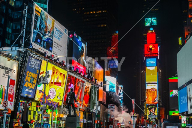 ニューヨーク・タイムズスクエア（TimesSquare）の夜景