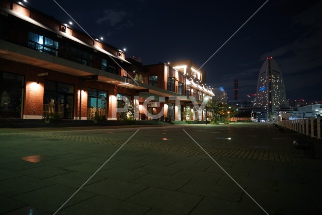 写真のタイトルが入ります