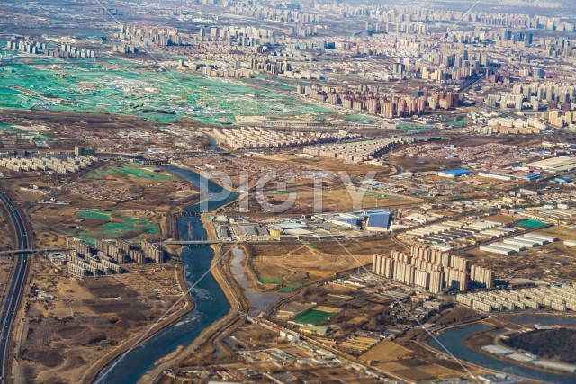 飛行機から見える中国・北京の住宅街