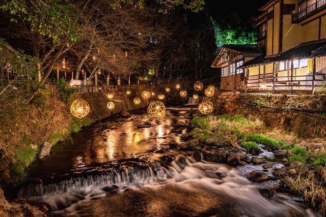 写真のタイトルが入ります