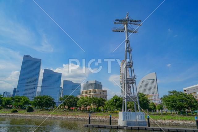 写真のタイトルが入ります