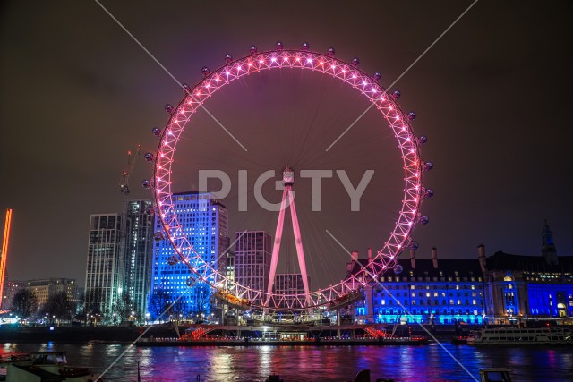 ロンドン・アイ（イギリス・ロンドンの観覧車）