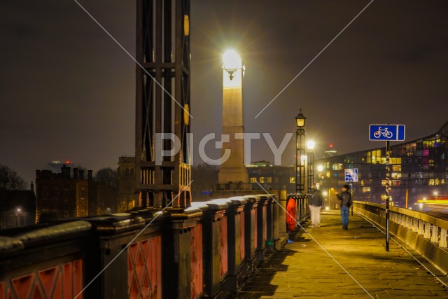 イギリス・ロンドンの夜の街