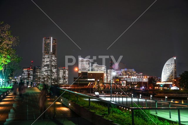 横浜みなとみらいの夜景