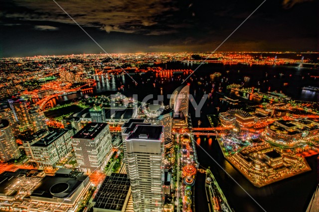 横浜ランドマークタワーからの夜景
