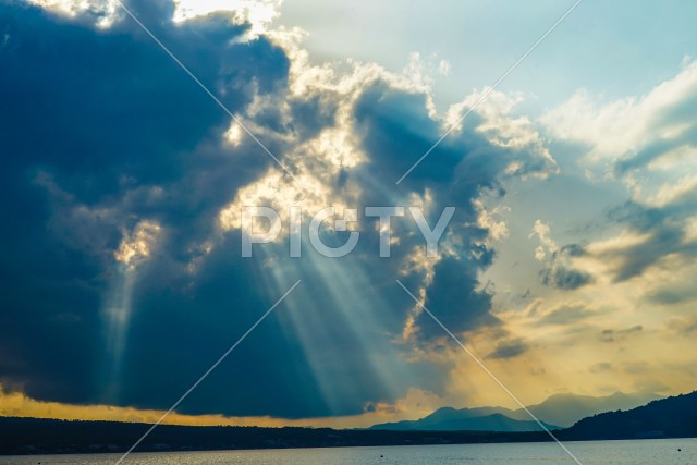 写真のタイトルが入ります