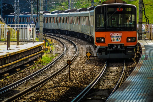たまプラーザ駅から見える田園都市線