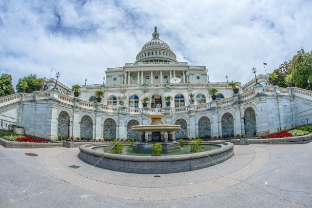 アメリカ合衆国議会議事堂（United States Capitol）