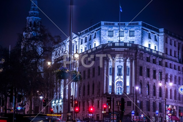 イギリス・ロンドンの夜の街
