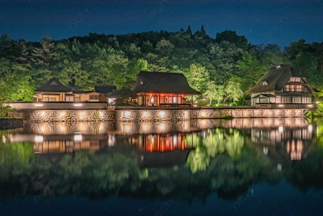 写真のタイトルが入ります