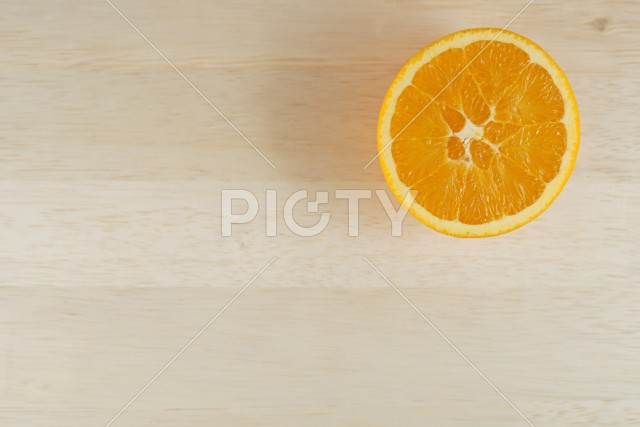写真のタイトルが入ります