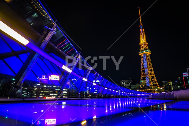 名古屋・オアシス21