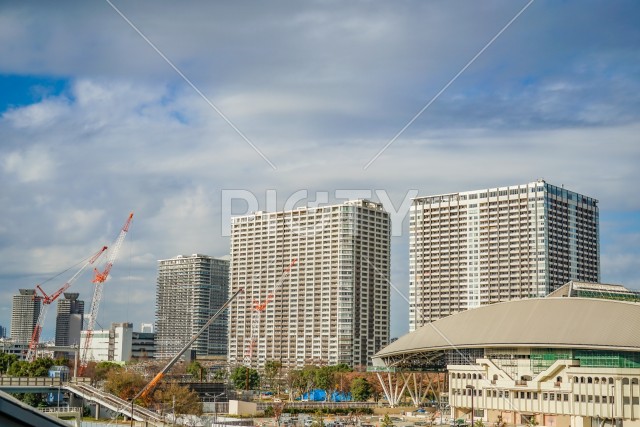 東京の高層マンション群のイメージ
