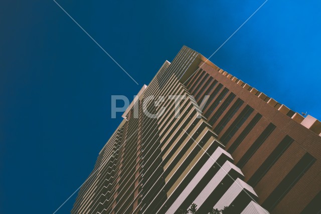 東京の高層マンション群のイメージ