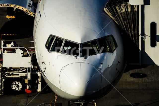 飛行機のイメージ（羽田空港）
