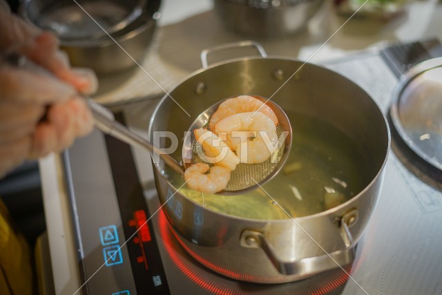 写真のタイトルが入ります