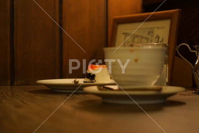 写真のタイトルが入ります
