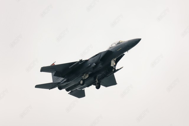 F-15 ストライクイーグル