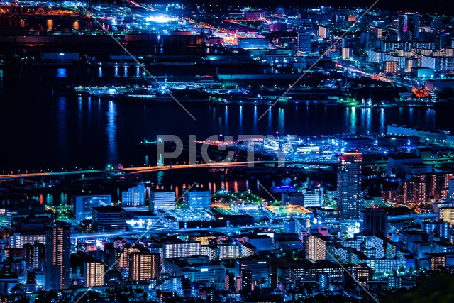 掬星台から神戸の夜景