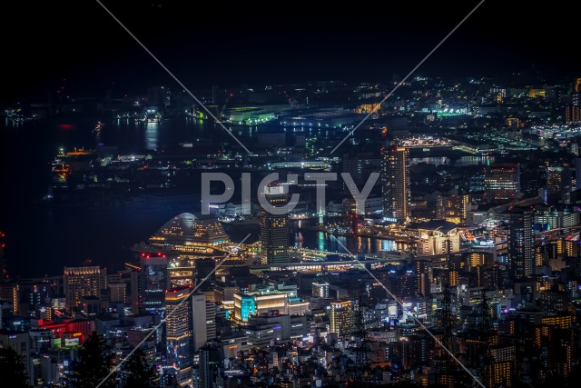 掬星台から神戸の夜景