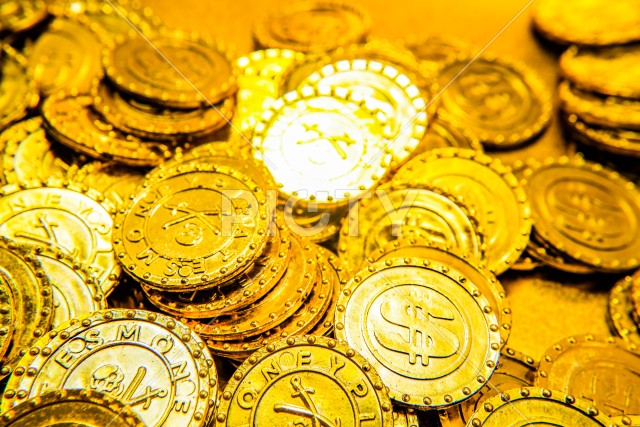大量の金貨のイメージ
