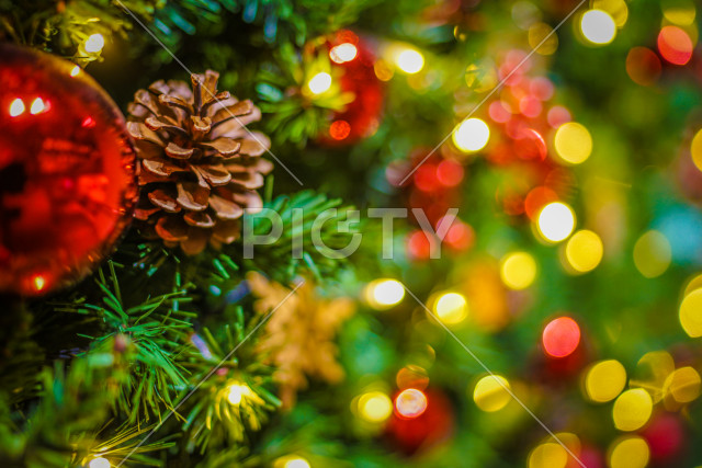 クリスマスツリーの装飾