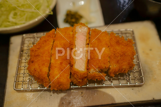 とんかつ定食