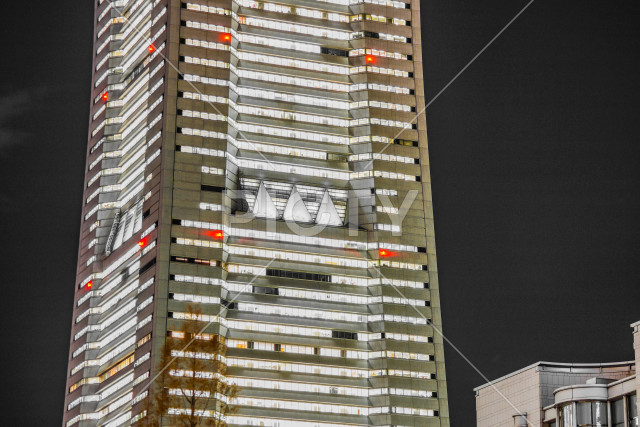 横浜ランドマークタワー