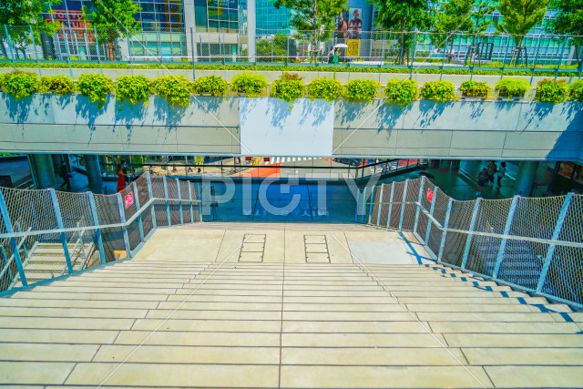 写真のタイトルが入ります