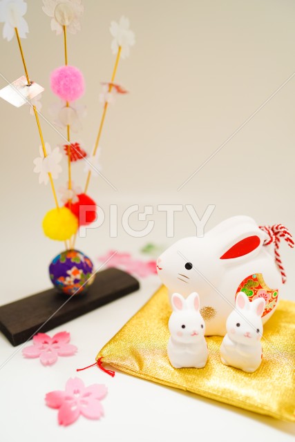うさぎ年の年賀状素材（2023年卯年）