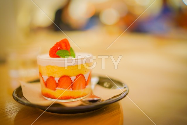 写真のタイトルが入ります