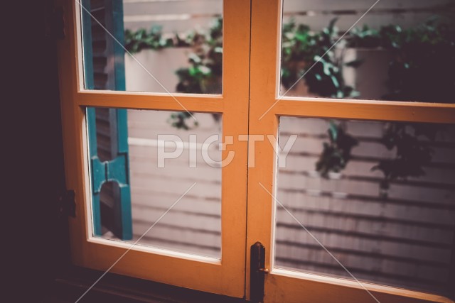 写真のタイトルが入ります